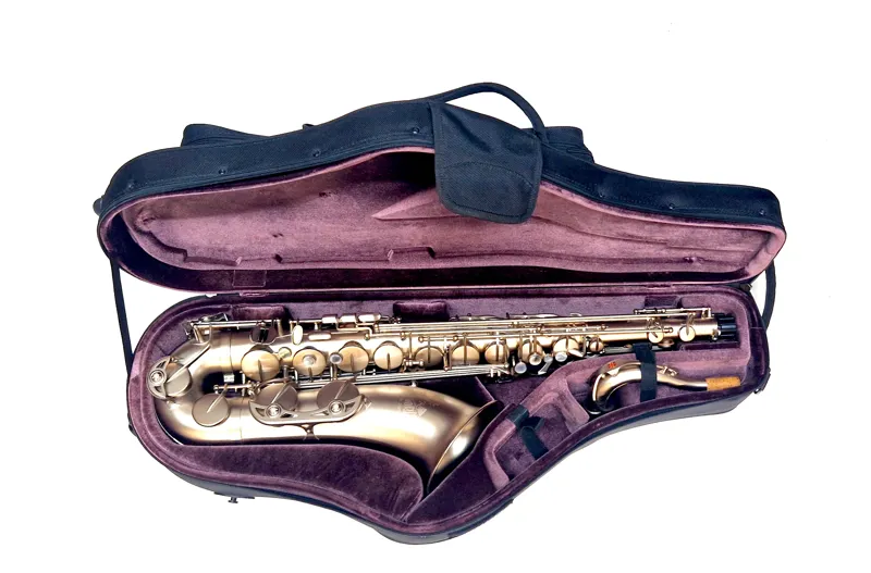 Secondhand Trevor James '88 Tenor Sax in Champagne Gold-4