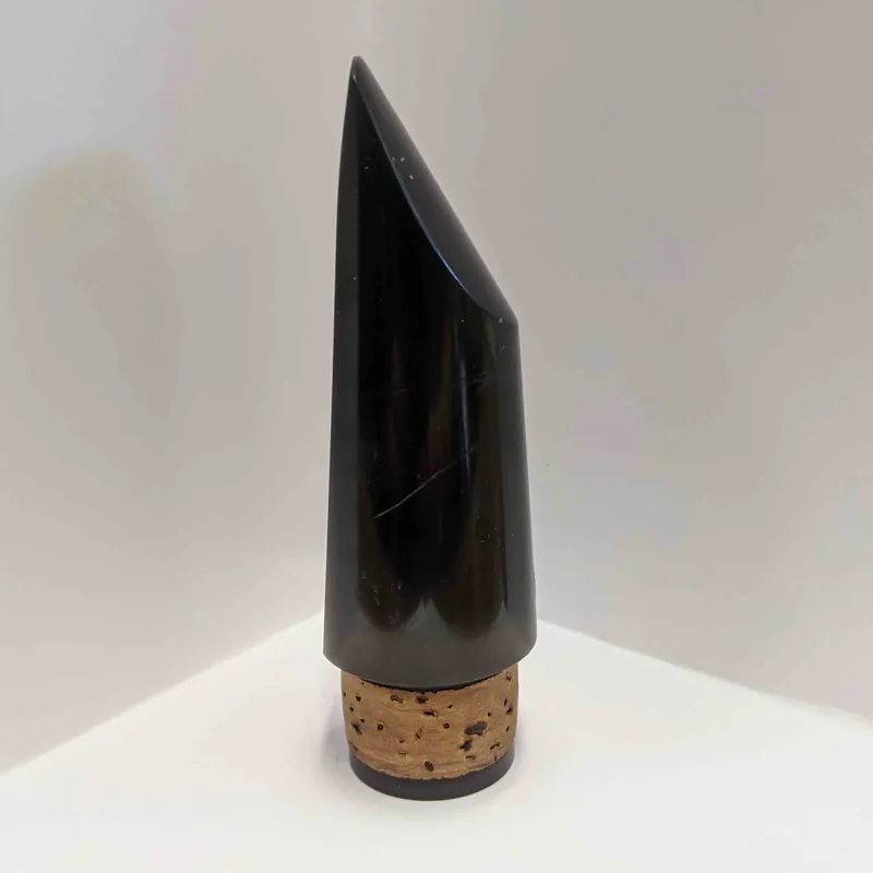 Boosey and Hawkes 593 English Bore Mouthpiece