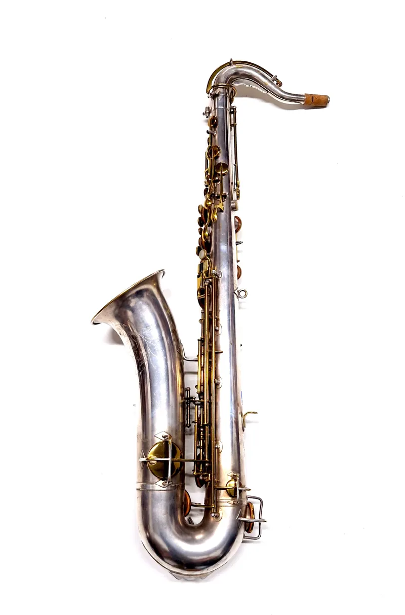 Secondhand Buescher True Tone Tenor Sax-1
