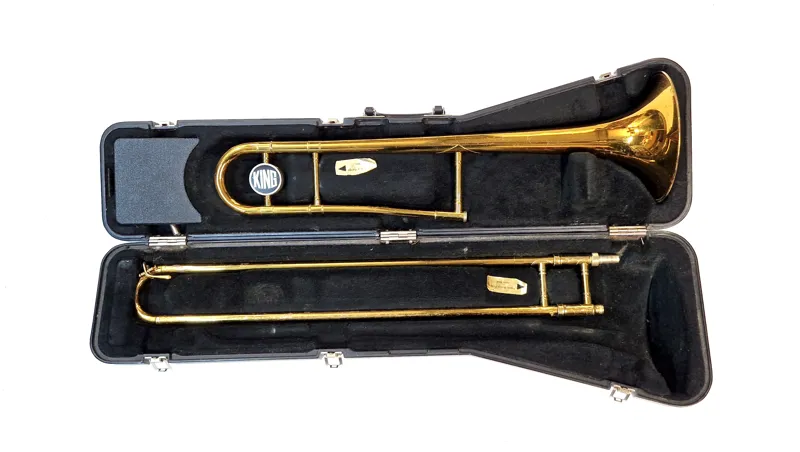 Secondhand King 606 trombone-2