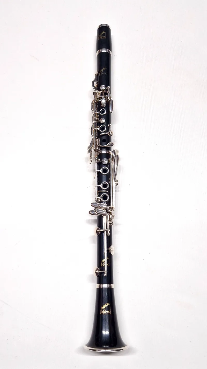 Secondhand Pair of  Leblanc Infinite A and Bb clarinets-1