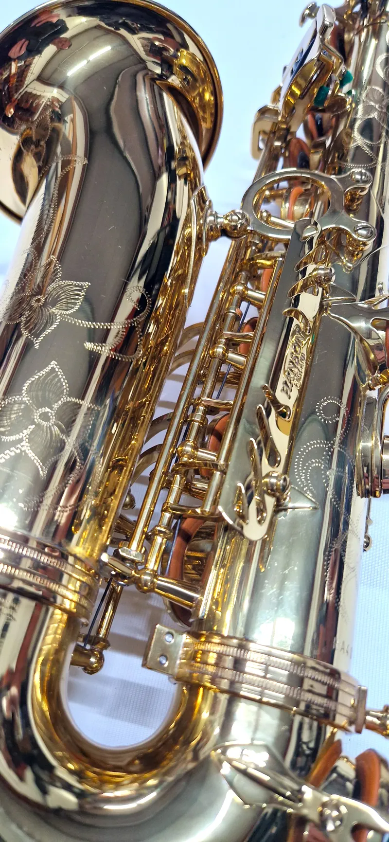 Used Hanson Alto Saxophone in Gold Lacquer-3