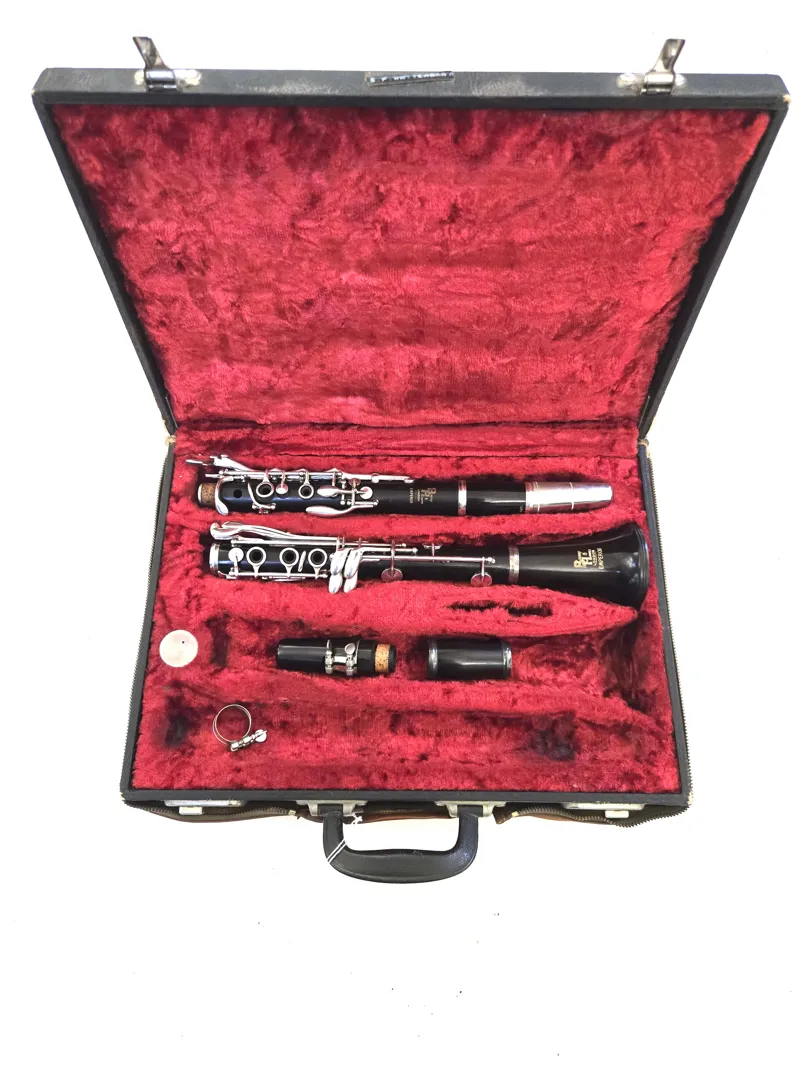 Secondhand Boosey and Hawkes Emperor A Clarinet-3