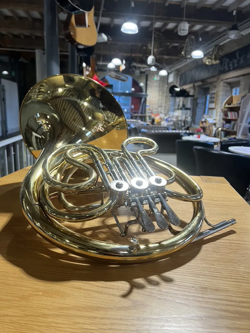 Single F French Horn-1