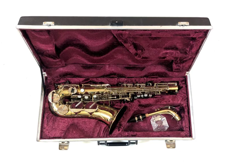 Second Hand B and H 400 alto Saxophone-3