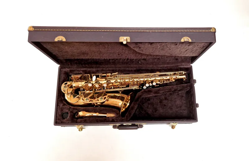 Used Elkhart SII Alto-3