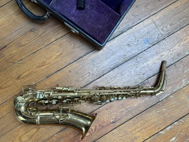 Vintage C.G.Conn - Chu Berry Alto Sax -4