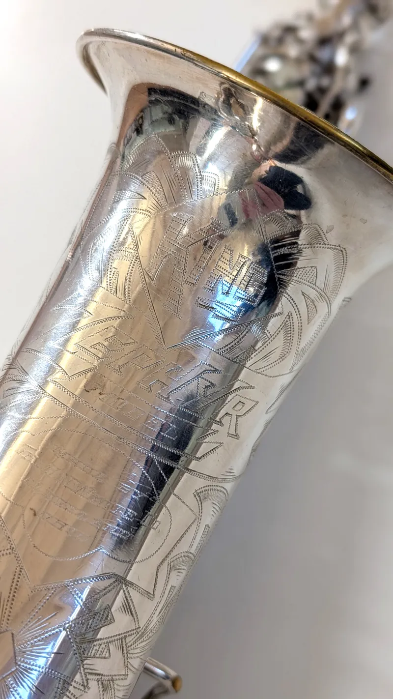 1940 King Zephyr Alto Saxophone-3