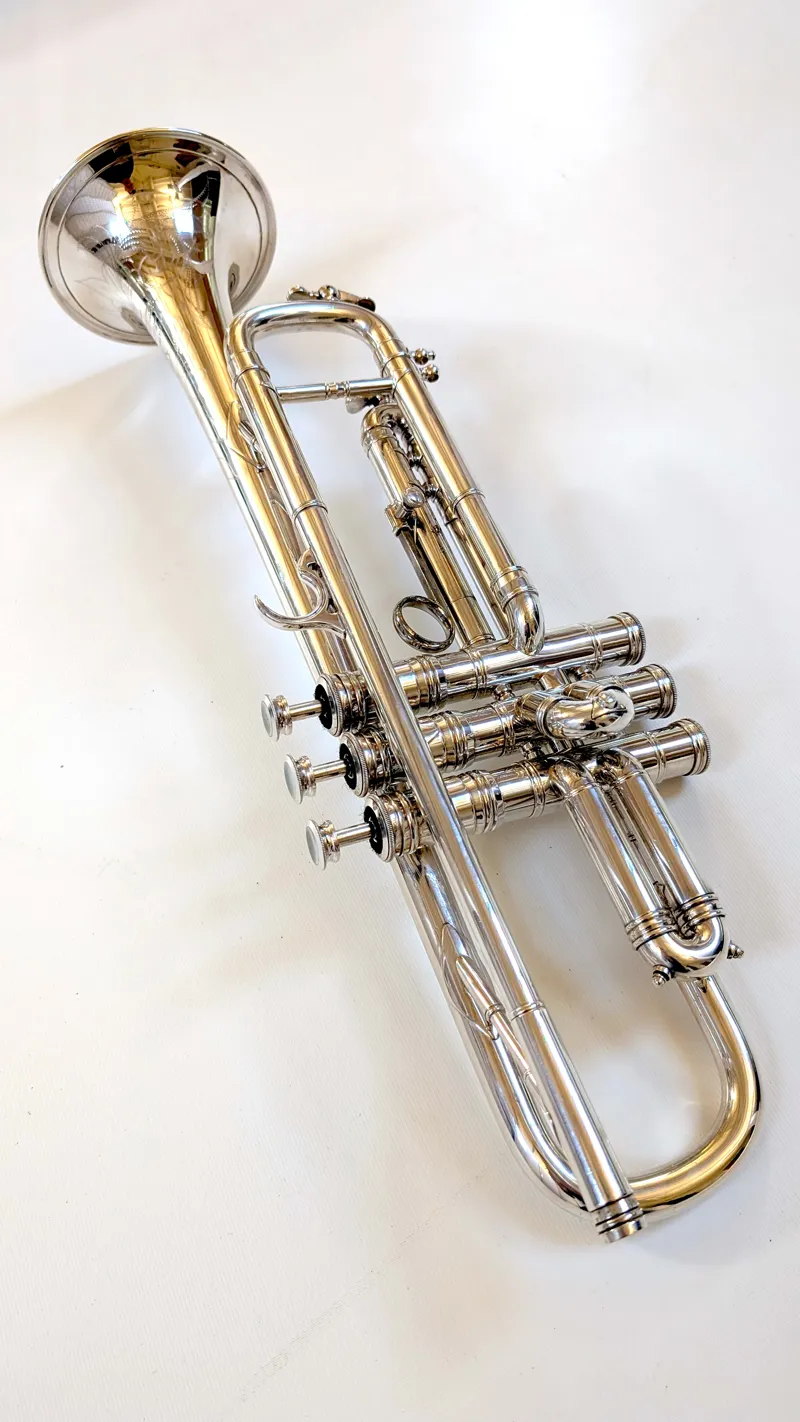 Secondhand Selmer Balanced Model 24B Trumpet-2
