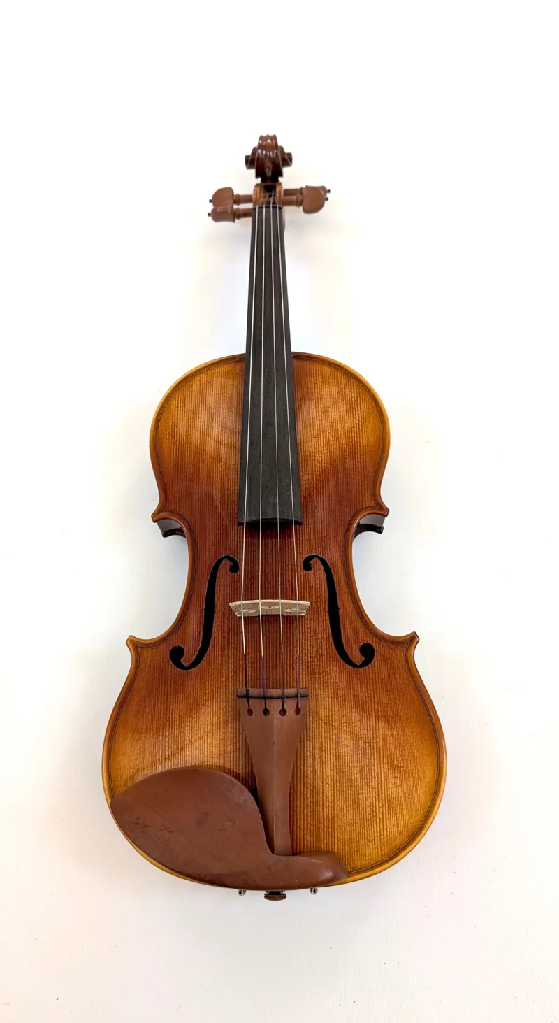 Stradivarius violin copy
