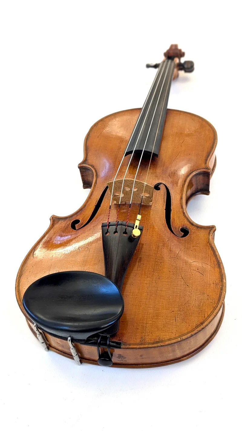 Secondhand Joseph Guarnerius Fecit violin copy-1