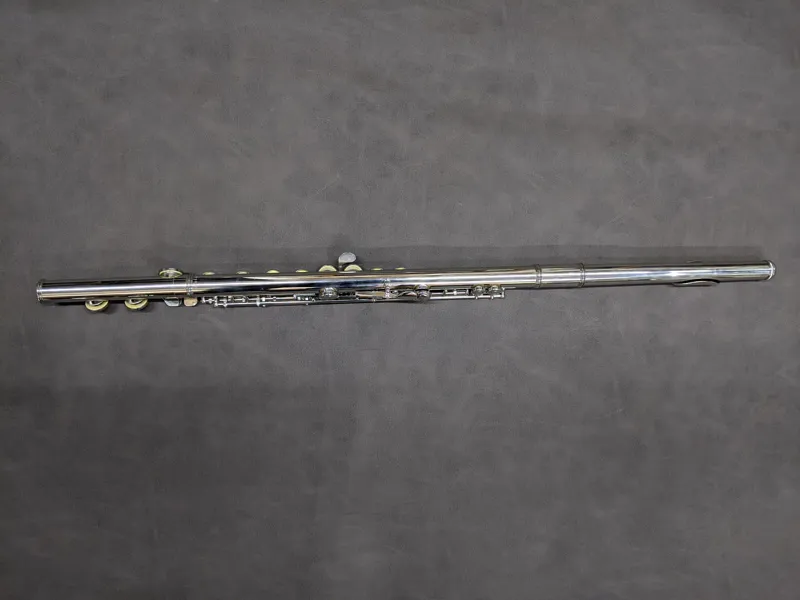 Secondhand Yamaha YFL-21N Flute-2