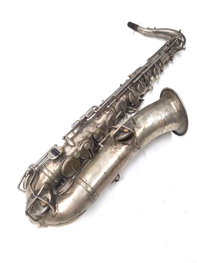 Buescher TrueToneアルトサックス(Low Pitch)動作未確認 Buescher TRUE TONE Satin GP Low Pitch - 管楽器を深く楽しむ人へ