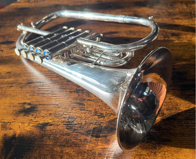 PreOwned Getzen Eterna 4 Valve Flugelhorn-5