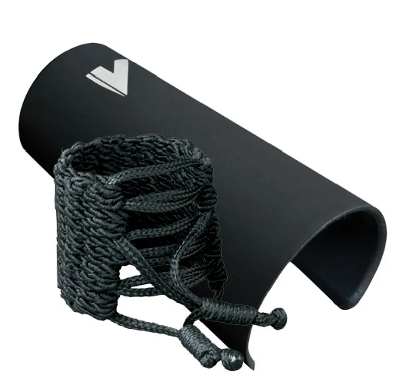 Vandoren LC31P Klassic Bb Clarinet String Ligature and Plastic Cap