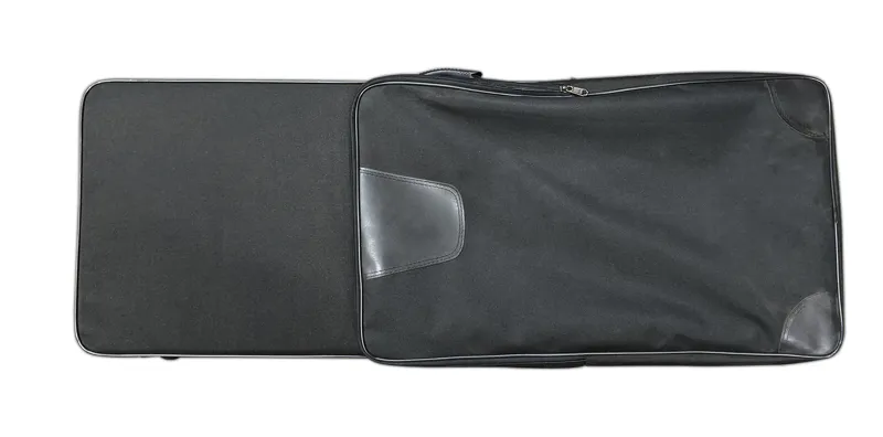 Hanson Universal Baritone Saxophone Case in Black