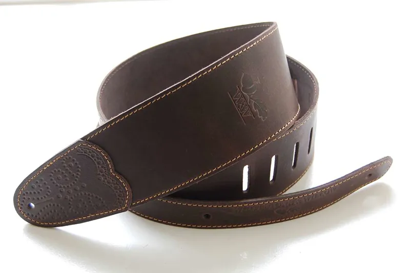 Whitestone and Willow Deluxe Series Guitar Strap - Chocolate