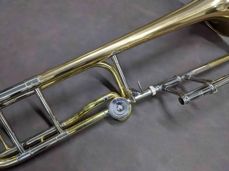 Yamaha YSL-682 Bb/F Trombone - USED in excellent condition-2