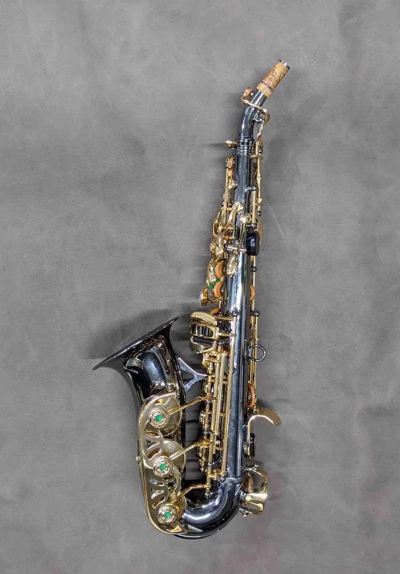 Secondhand Earlham Pro II Curved Soprano Saxophone Black and Gold