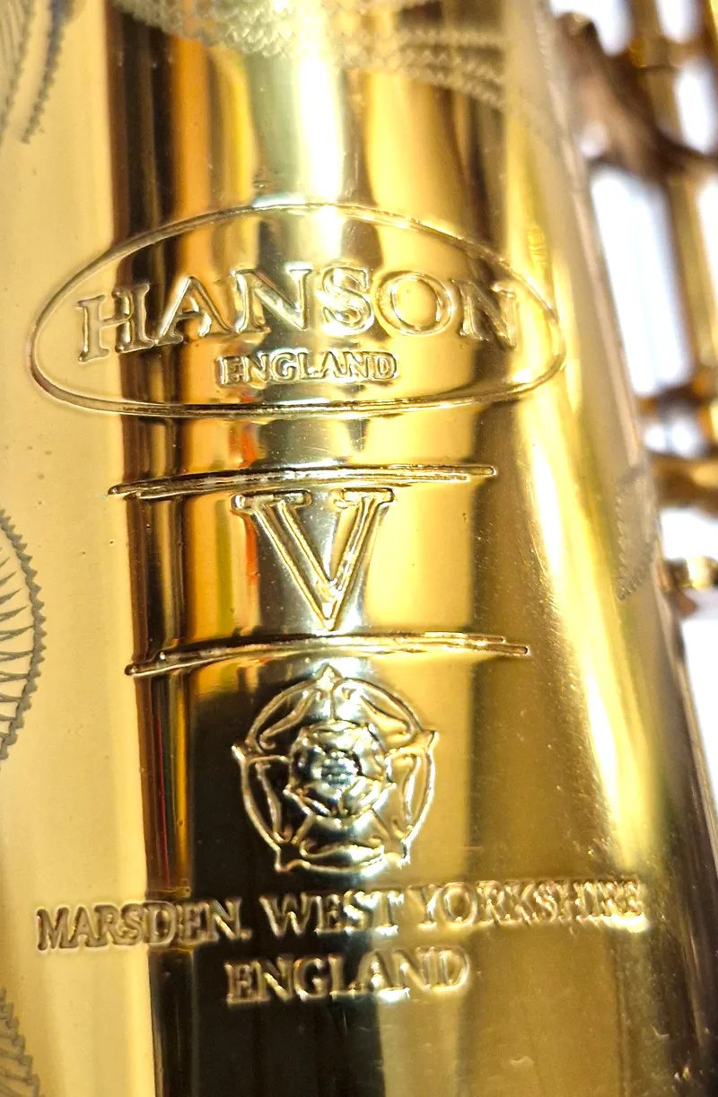 Pre-owned Hanson Series V Soprano Saxophone in Gold Lacquer-2